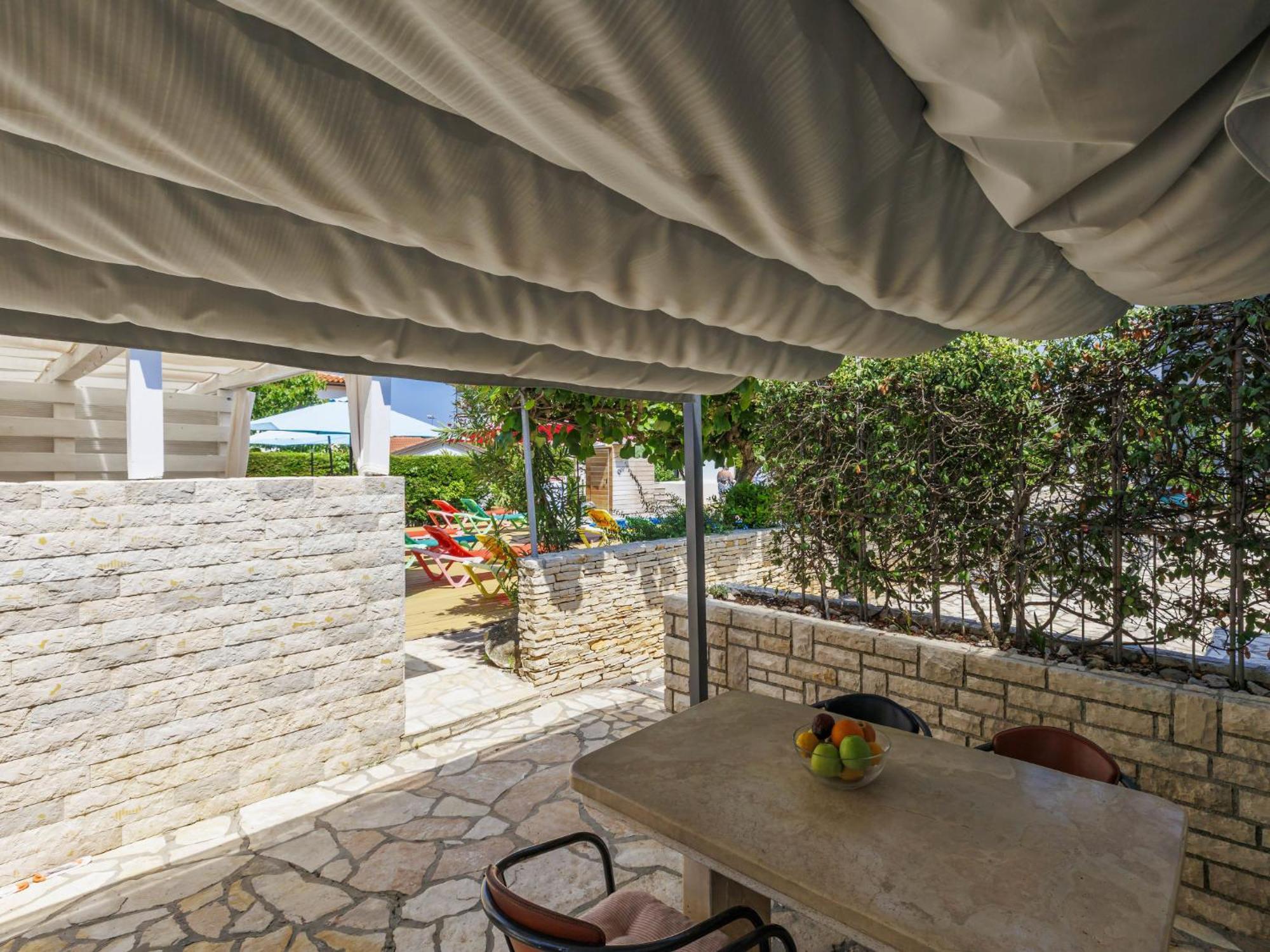 Nika-5 By Interhome Umag