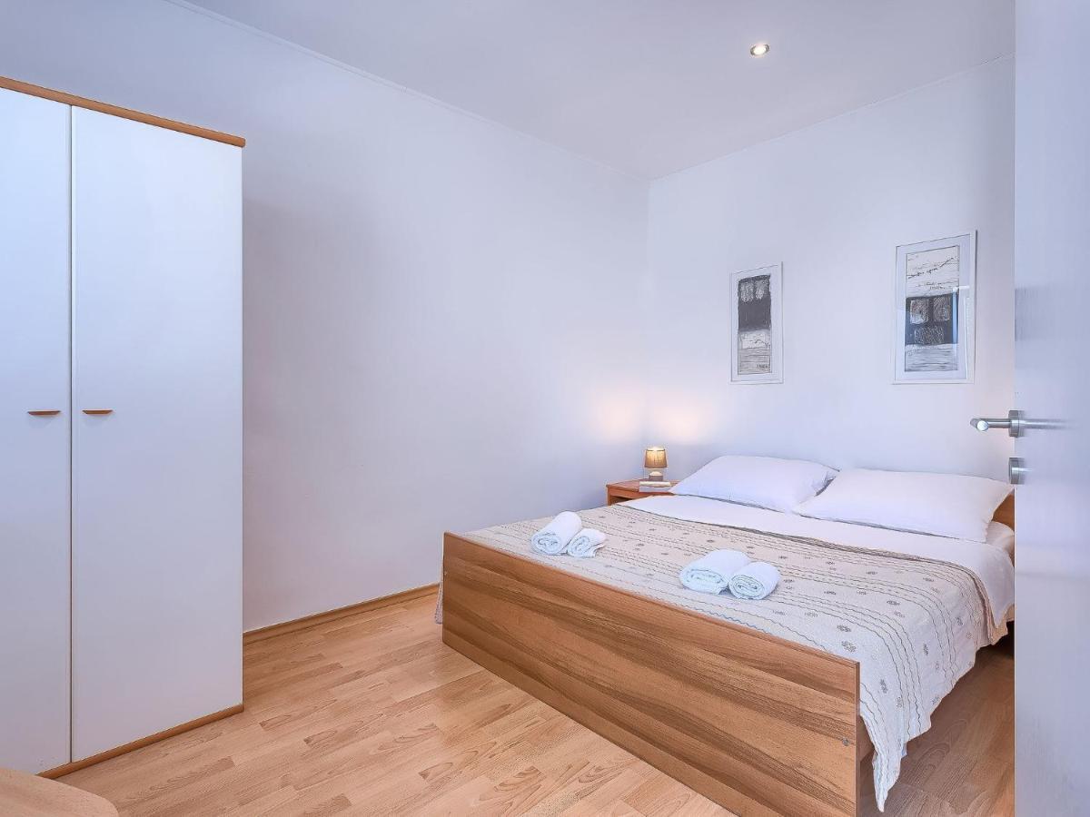 Nika-5 By Interhome Apartman Umag